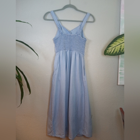 Japna Chambray Button Up Sweetheart Neckline Smocked Back Cottagecore Midi Dress - Picture 5 of 9